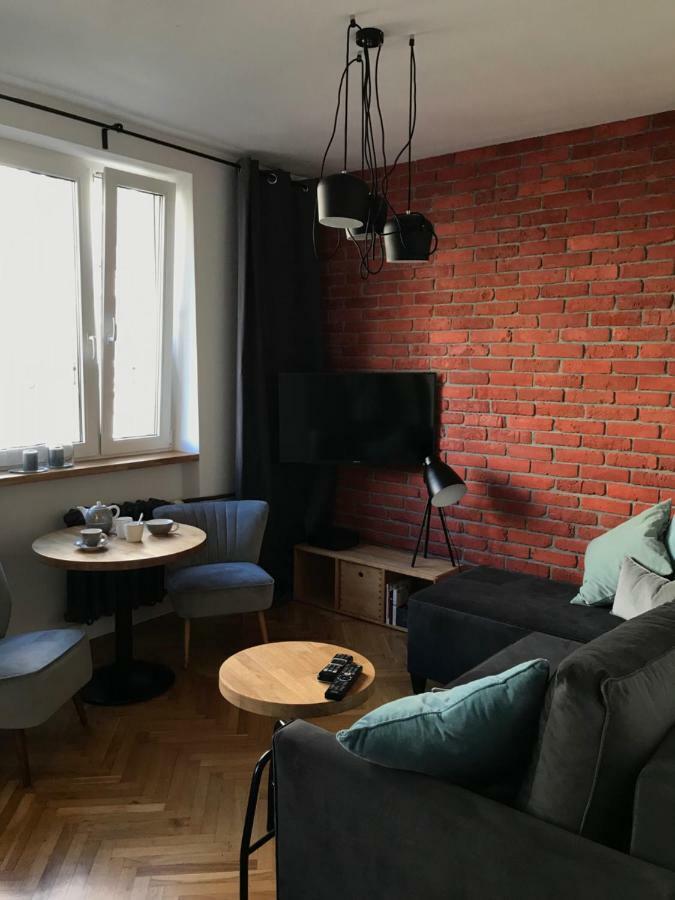 Warszawa Hoza Varsóvia Exterior foto